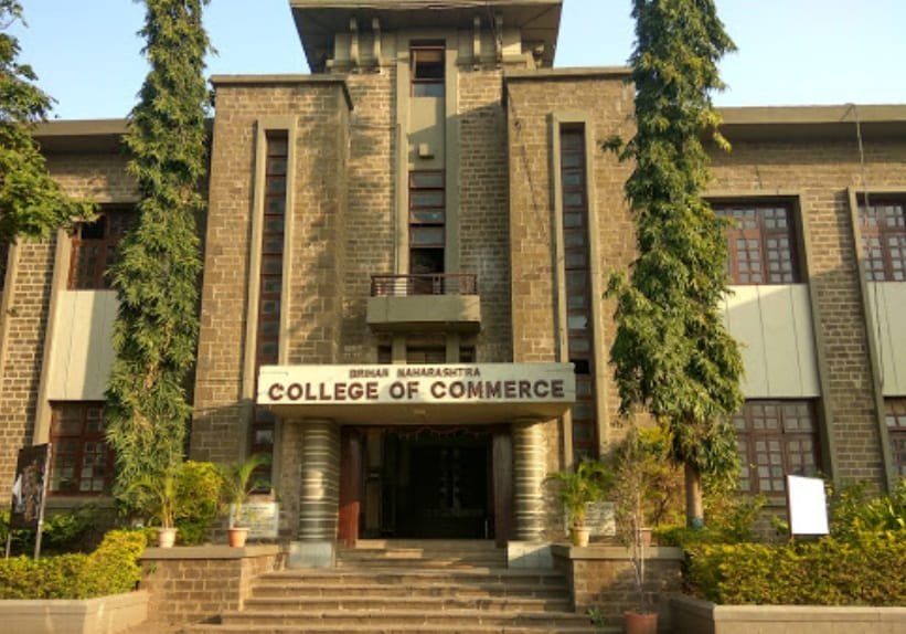 commerce colleges in pune for phd